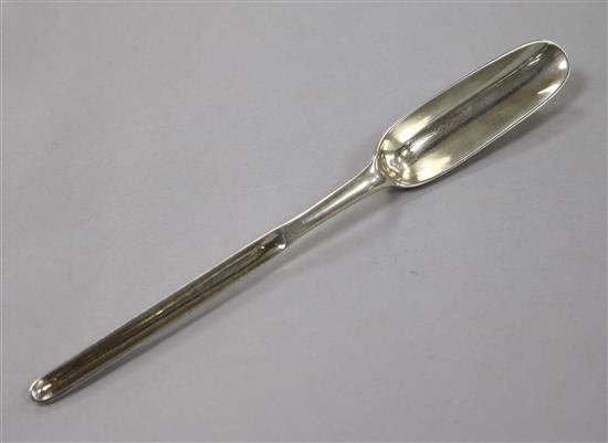 A George II silver marrow scoop